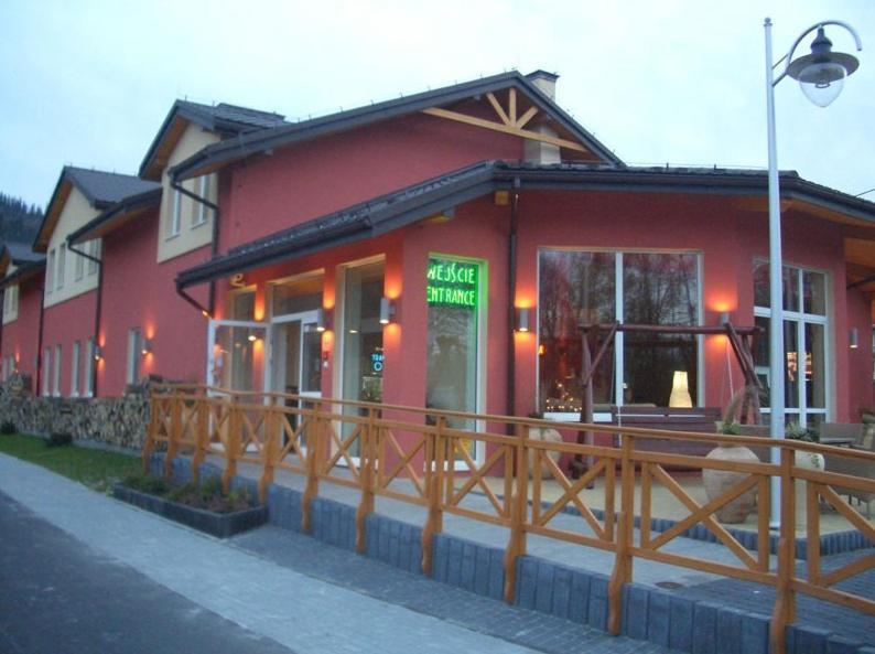 Hotel Krak Myślenice Εξωτερικό φωτογραφία
