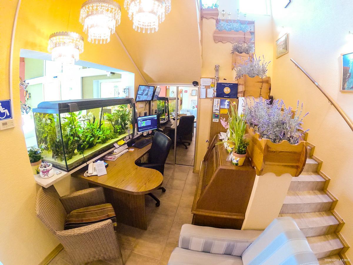 Hotel Krak Myślenice Εξωτερικό φωτογραφία